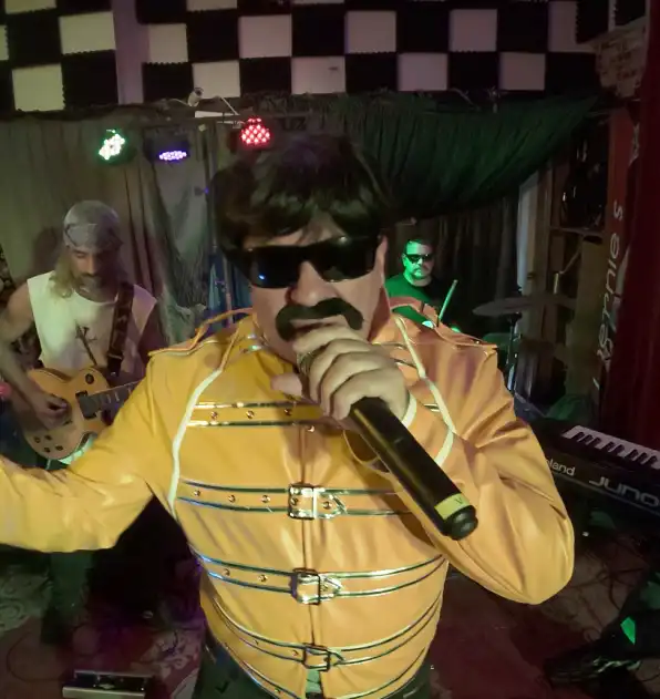 Freddie Mercury with the mollys show band