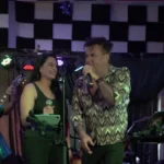 Mollys vocalists, Vanessa and Gumpy